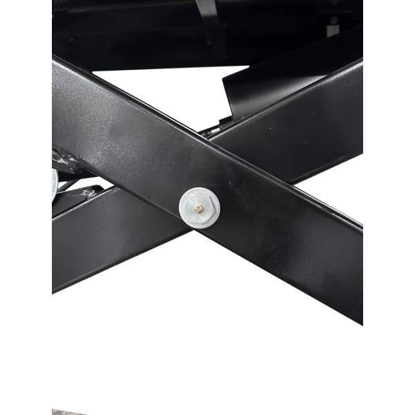 Tuxedo M-1000C-BLK Pneumatic Motorcycle Lift - Image 13