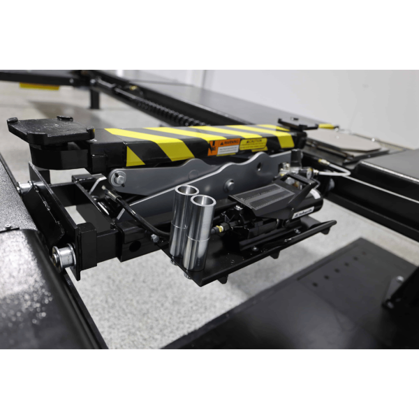 Challenger Lifts AR4115EAX 15000 lbs Closed-Front Alignment 4 Post Lift - Image 4