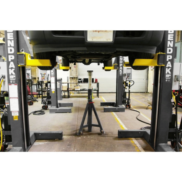 Ranger MLS-18 18,000-lb. Capacity Mobile High Jack Stand - Image 3