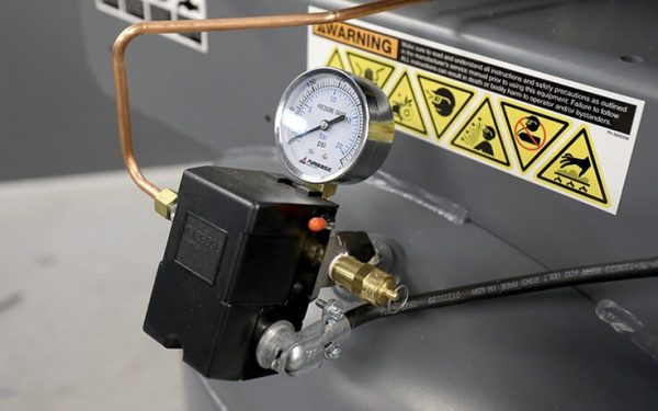 BendPak VMP-7580V V-Max Patriot Air Compressor - 7.5 HP, 1 PH - 80 Gallon Vertical Tank - Made in USA - Image 3